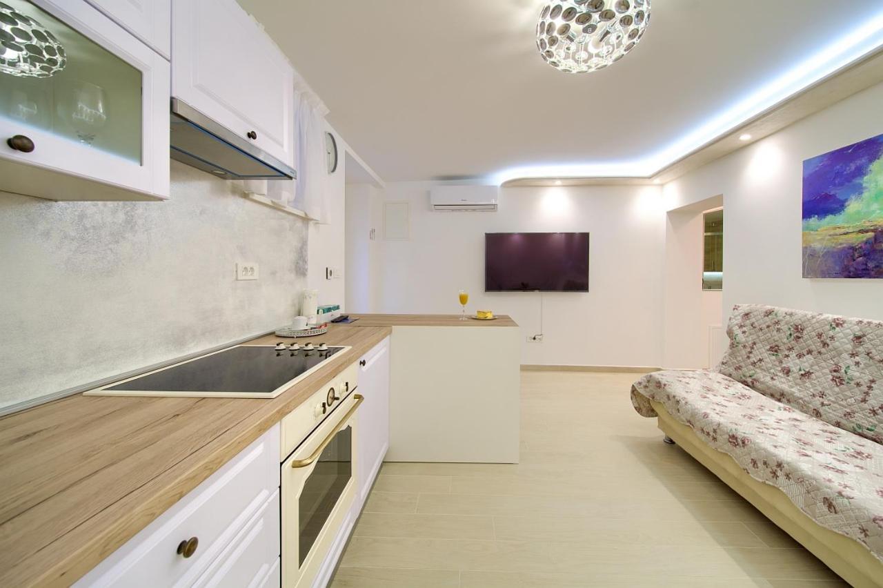 Apartment Casa Aurelia - Mali Tone Krk Town